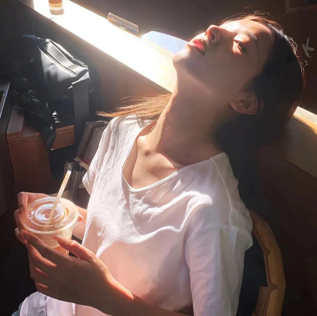 挥斧头的搭车人:从英雄到杀人犯